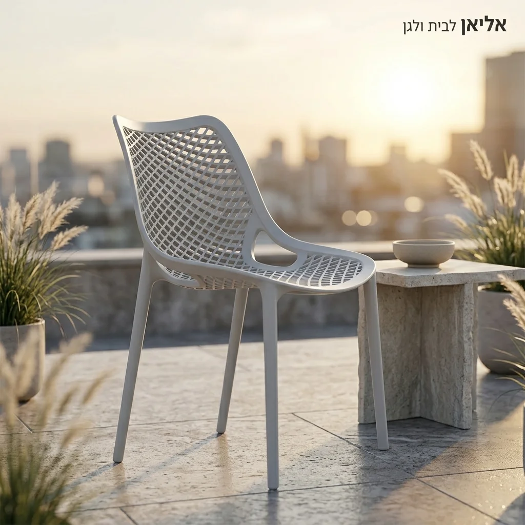 כיסא גן פרייד אפור במרפסת גג